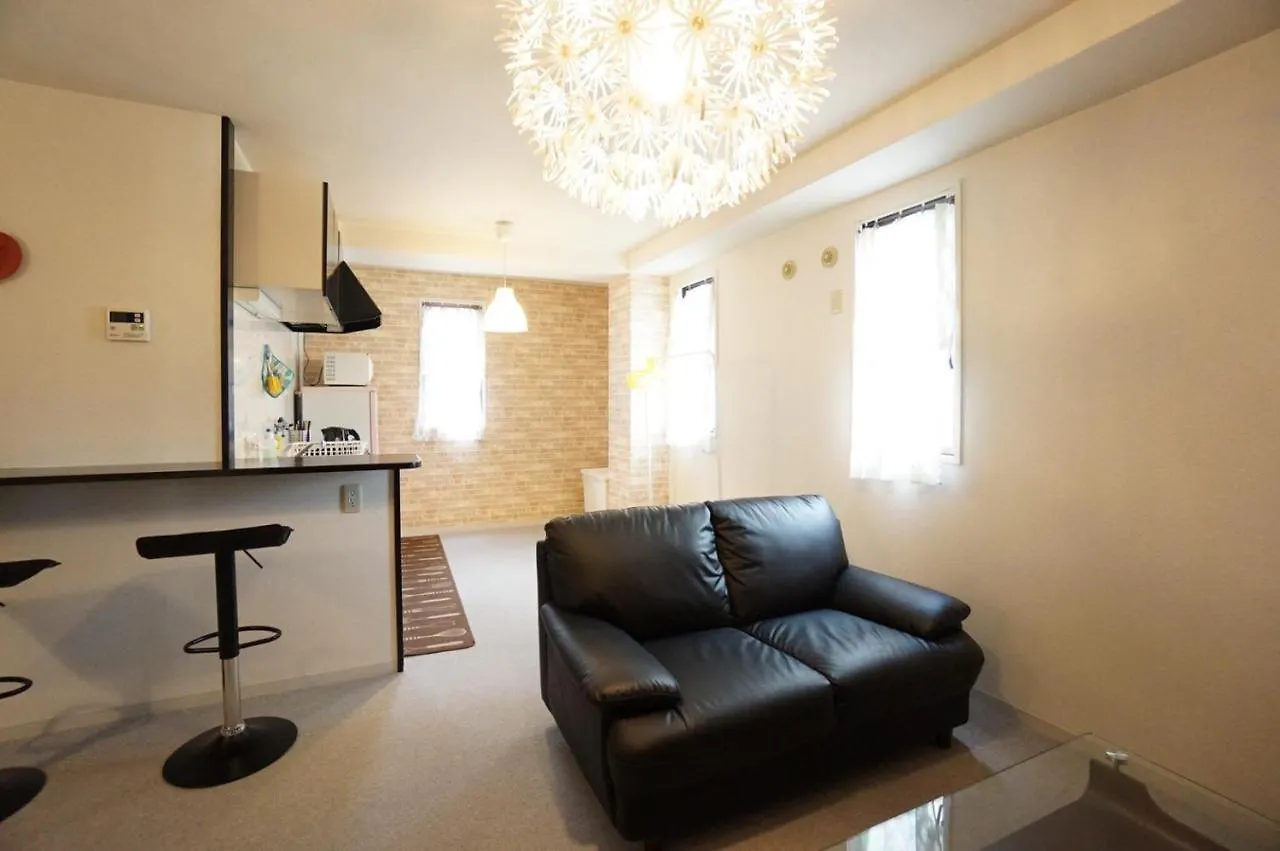 Osaka Village Apartment