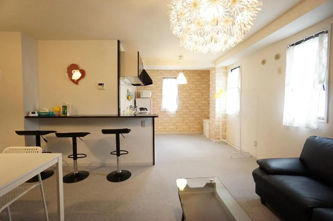Osaka Village Apartment